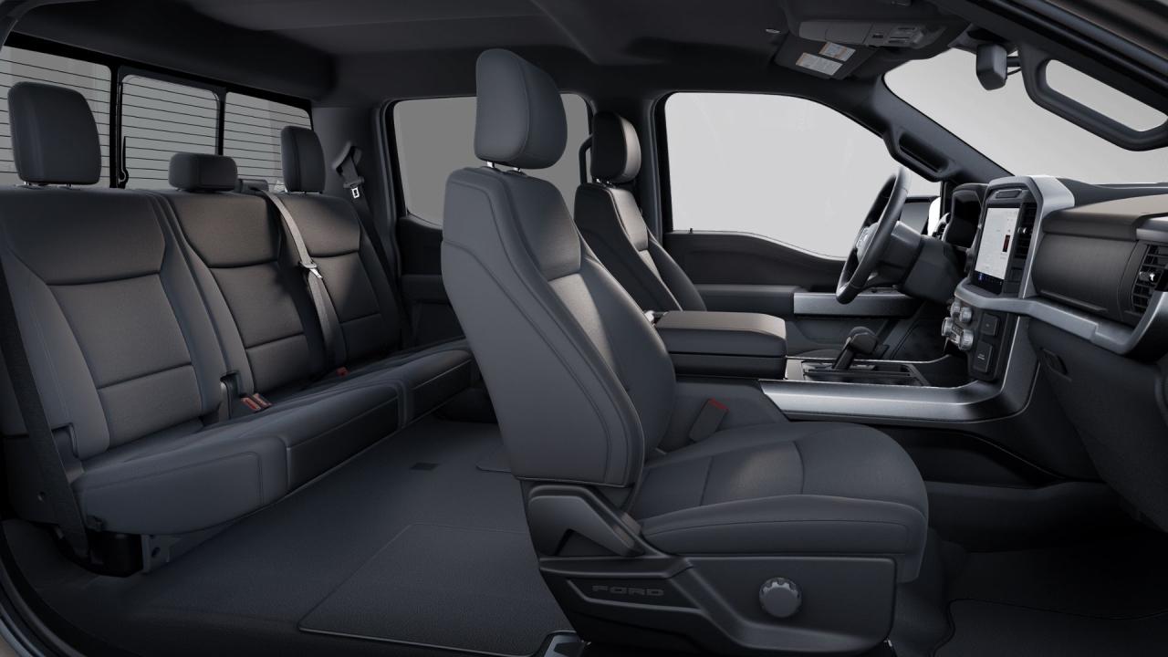2025 Ford F-150  Photo5