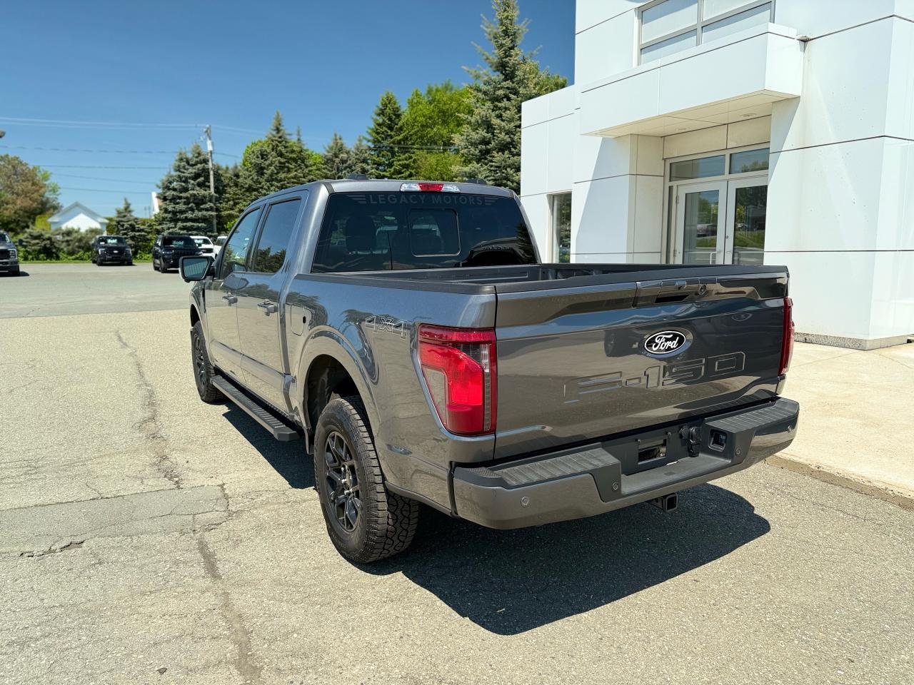 2025 Ford F-150  Photo2