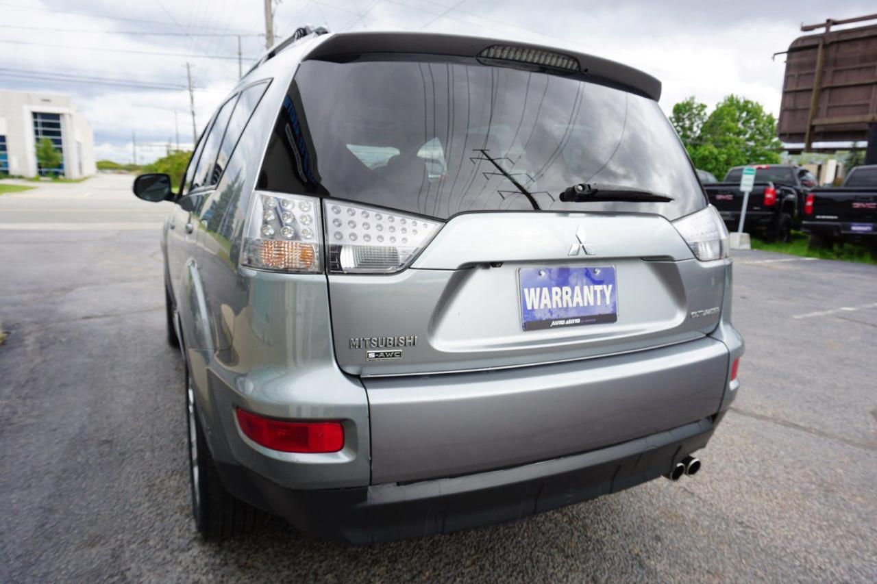 2013 Mitsubishi Outlander V6 GT S-AWC CERTIFIED *7SEATS*27 MITSUBISHI SERVICE* NAV CAMERA SUNROOF BLUETOOTH LEATHER HEATED SUNROOF CRUISE ALLOYS - Photo #5