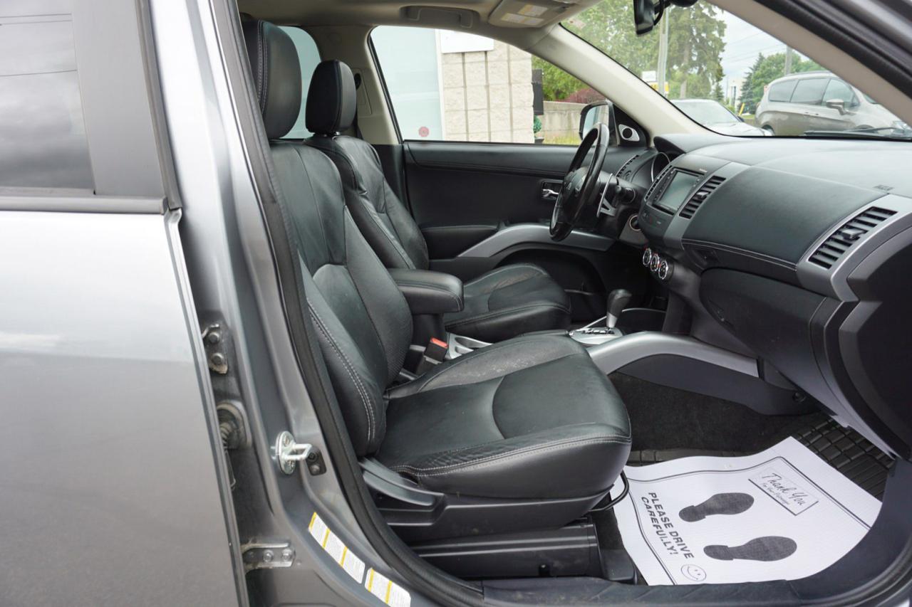 2013 Mitsubishi Outlander V6 GT S-AWC CERTIFIED *7SEATS*27 MITSUBISHI SERVICE* NAV CAMERA SUNROOF BLUETOOTH LEATHER HEATED SUNROOF CRUISE ALLOYS - Photo #19