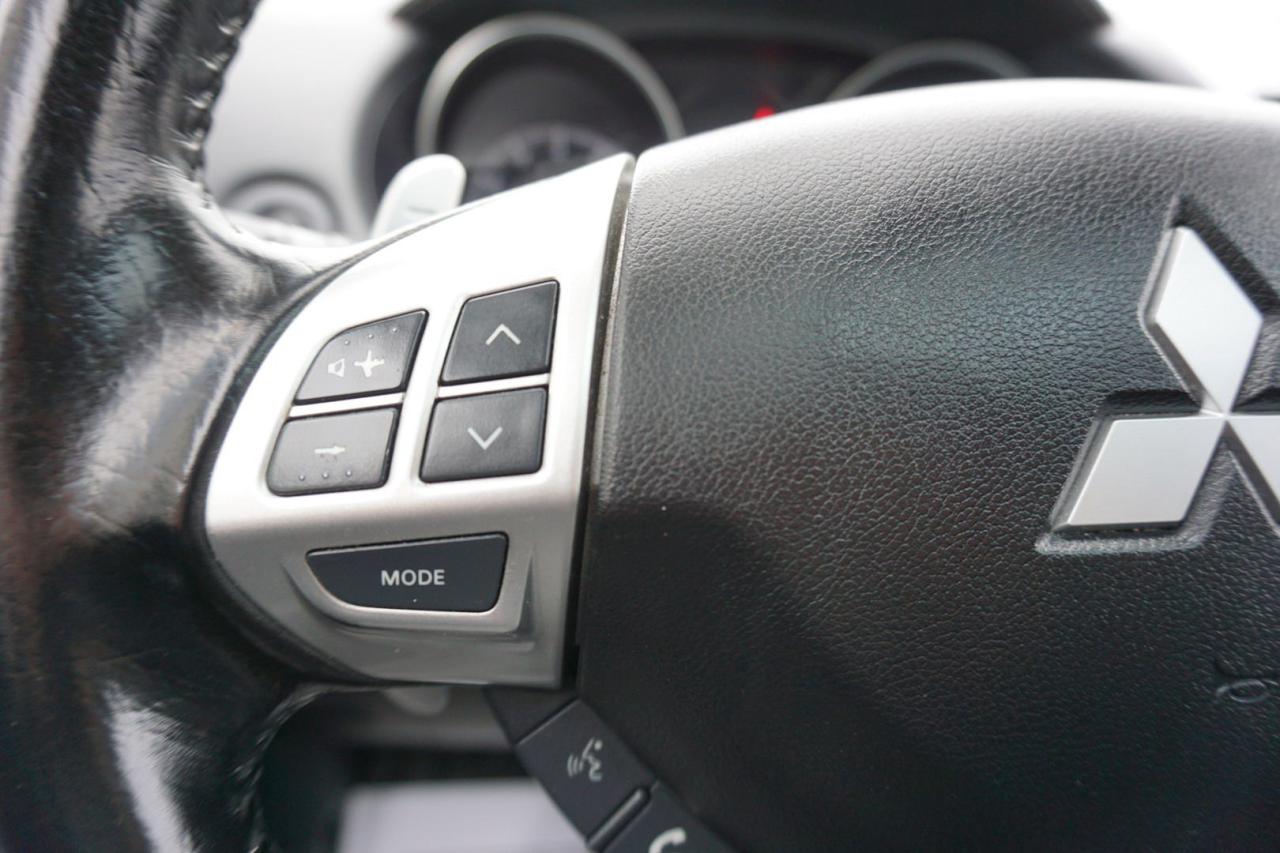 2013 Mitsubishi Outlander V6 GT S-AWC CERTIFIED *7SEATS*27 MITSUBISHI SERVICE* NAV CAMERA SUNROOF BLUETOOTH LEATHER HEATED SUNROOF CRUISE ALLOYS - Photo #36