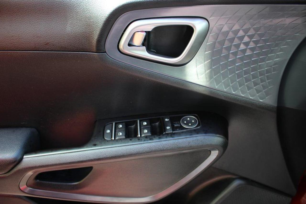 2022 Kia Soul EX*Heated Seats*CarPlay*Rear Cam*2.0L-4cyl - Photo #11