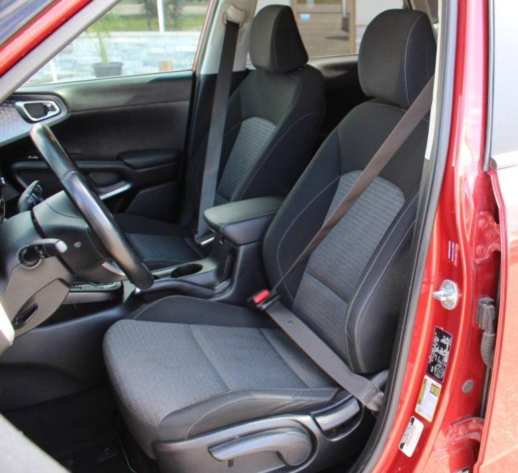 2022 Kia Soul EX*Heated Seats*CarPlay*Rear Cam*2.0L-4cyl - Photo #12