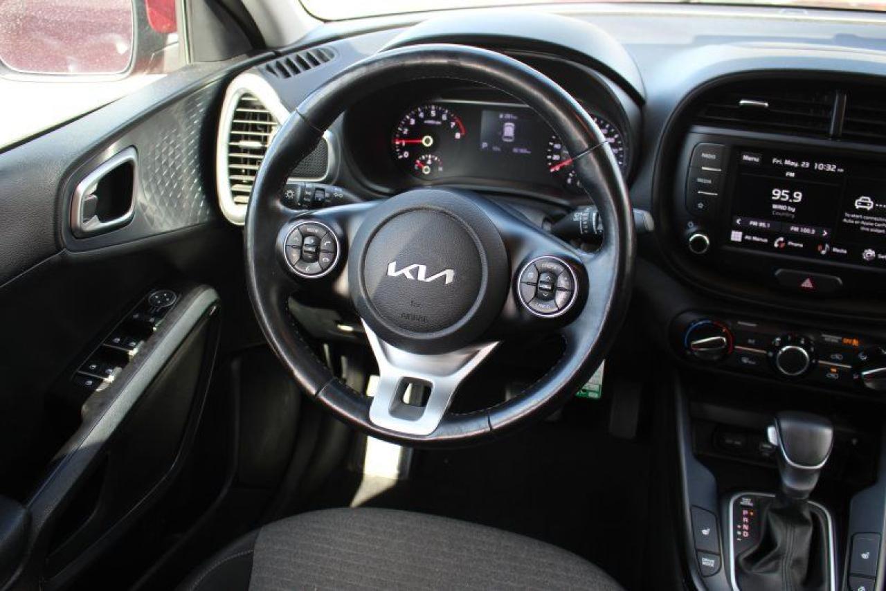 2022 Kia Soul EX*Heated Seats*CarPlay*Rear Cam*2.0L-4cyl - Photo #16