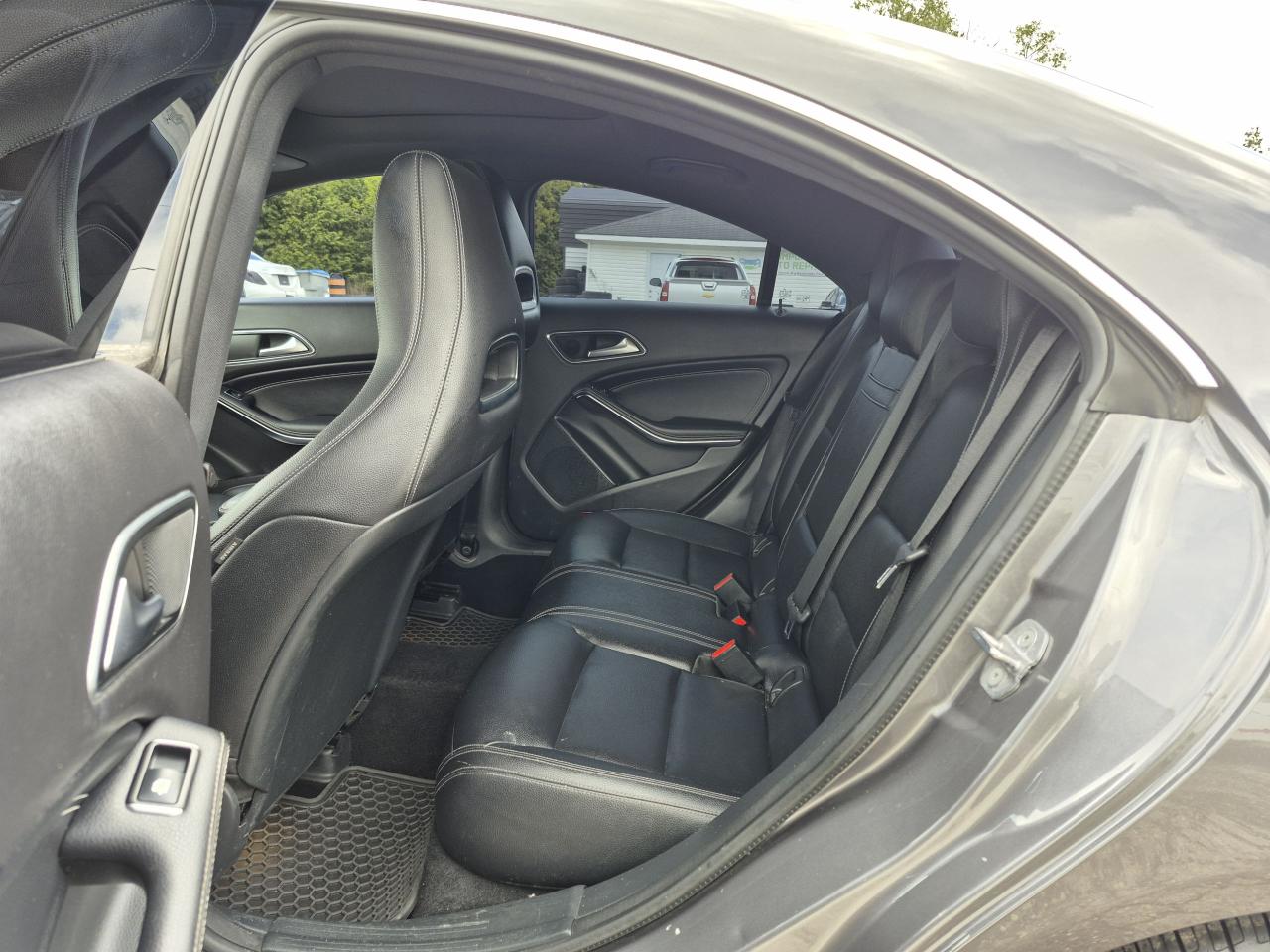 2019 Mercedes-Benz CLA-Class CLA 250 4MATIC Photo36