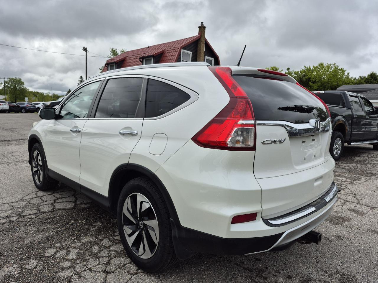 2016 Honda CR-V AWD Touring Photo5