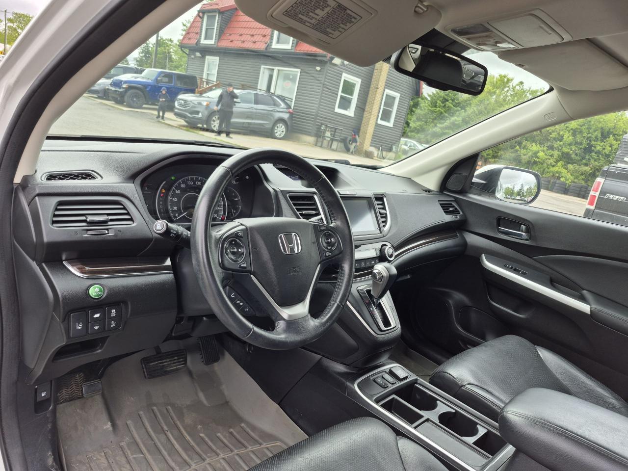 2016 Honda CR-V AWD Touring Photo11