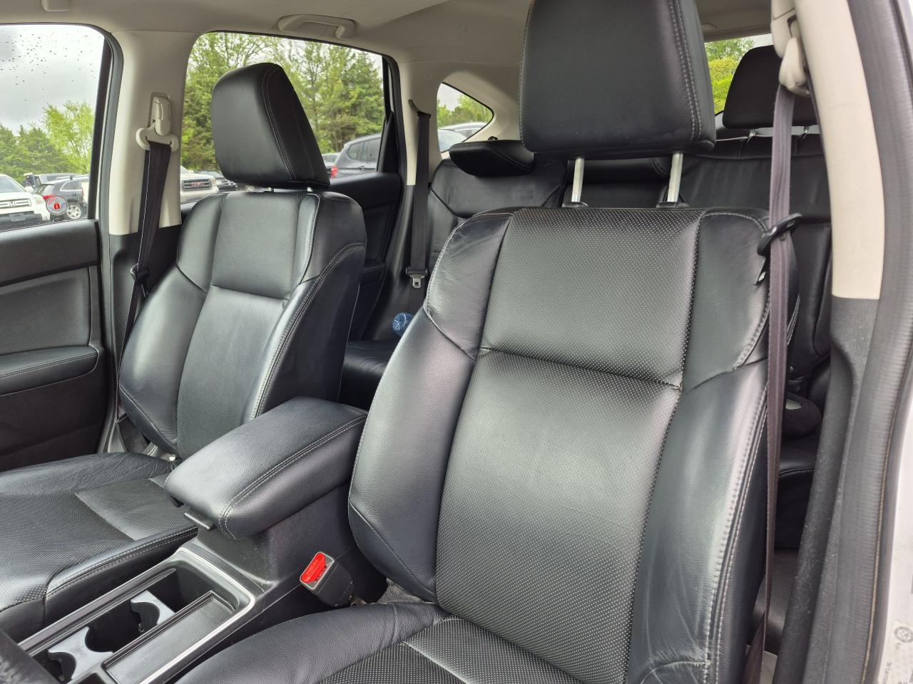 2016 Honda CR-V AWD Touring Photo13