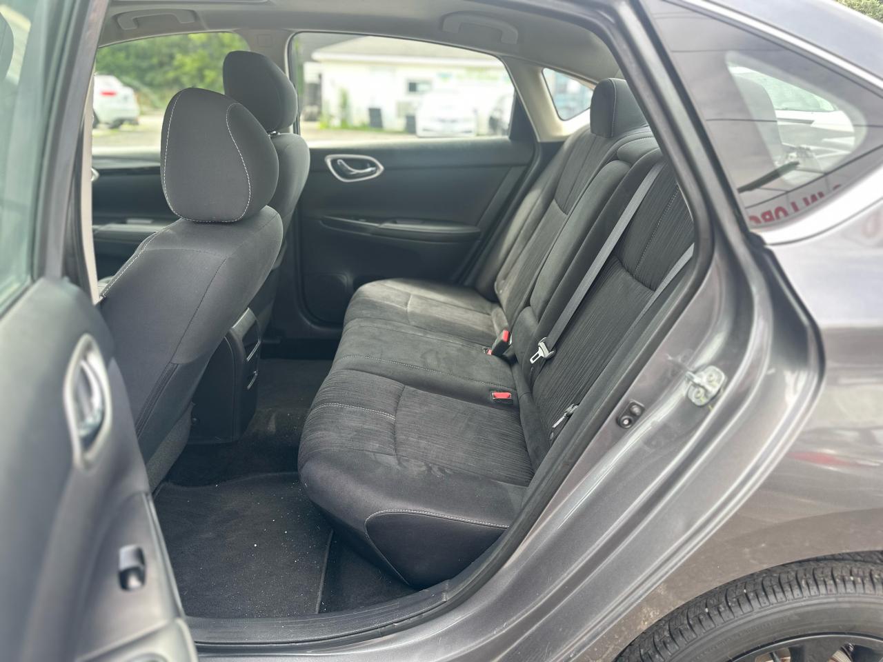 2018 Nissan Sentra SV - ONE OWNER/NO ACCIDENTS Photo13
