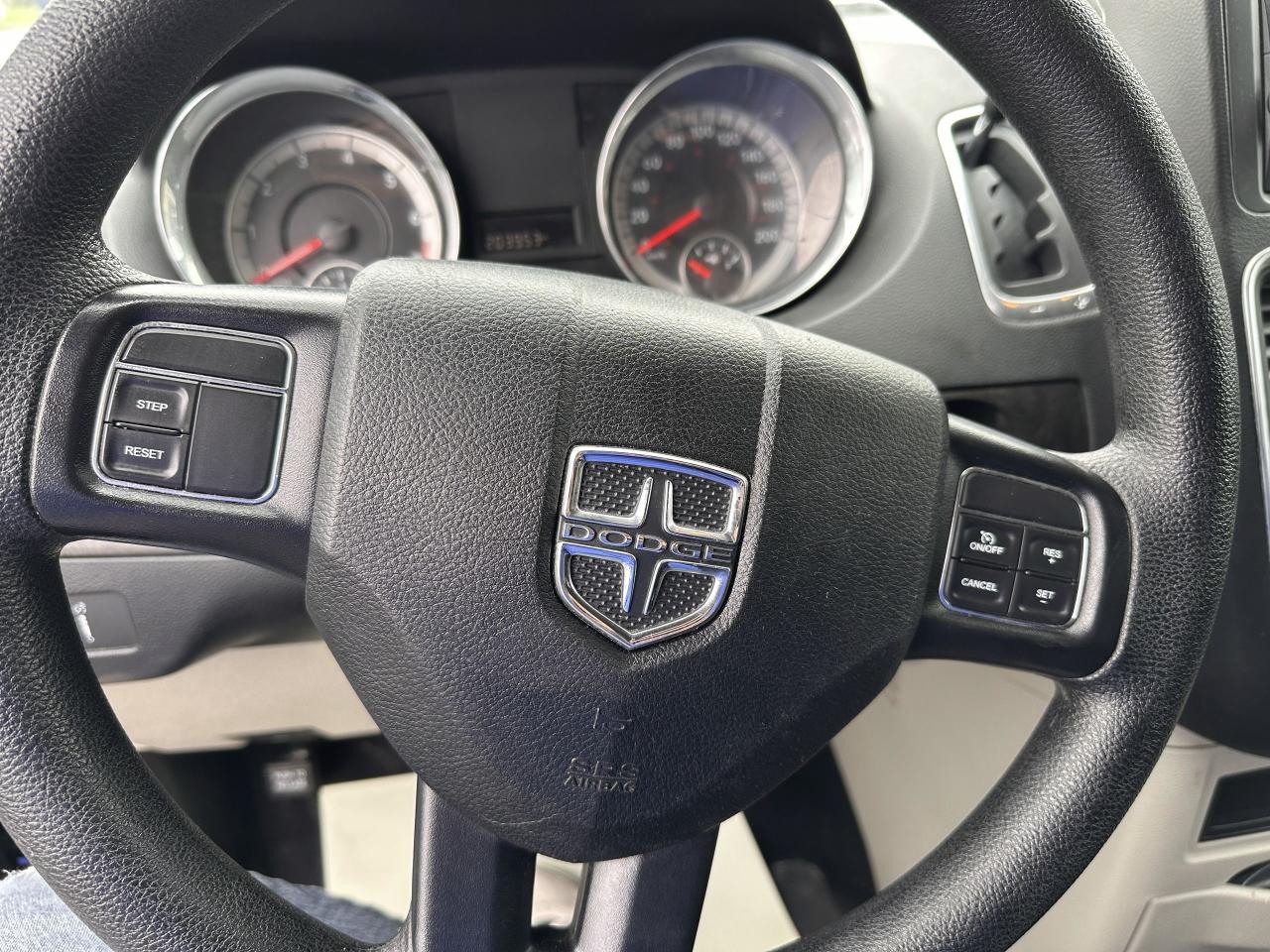 2018 Dodge Grand Caravan CANADA VALUE PACKAGE - Photo #6