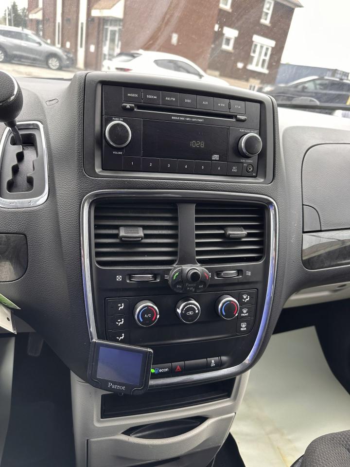 2018 Dodge Grand Caravan CANADA VALUE PACKAGE - Photo #11