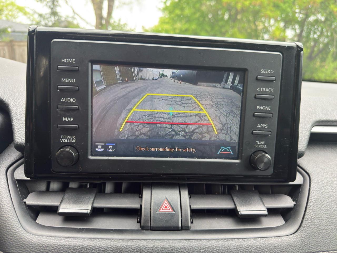 2020 Toyota RAV4 LE AWD - Photo #16