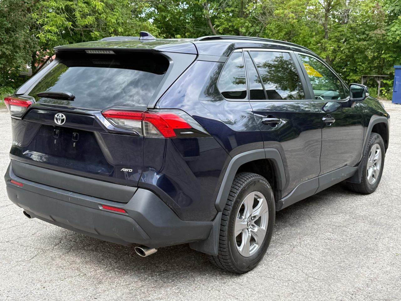 2020 Toyota RAV4 LE AWD - Photo #5