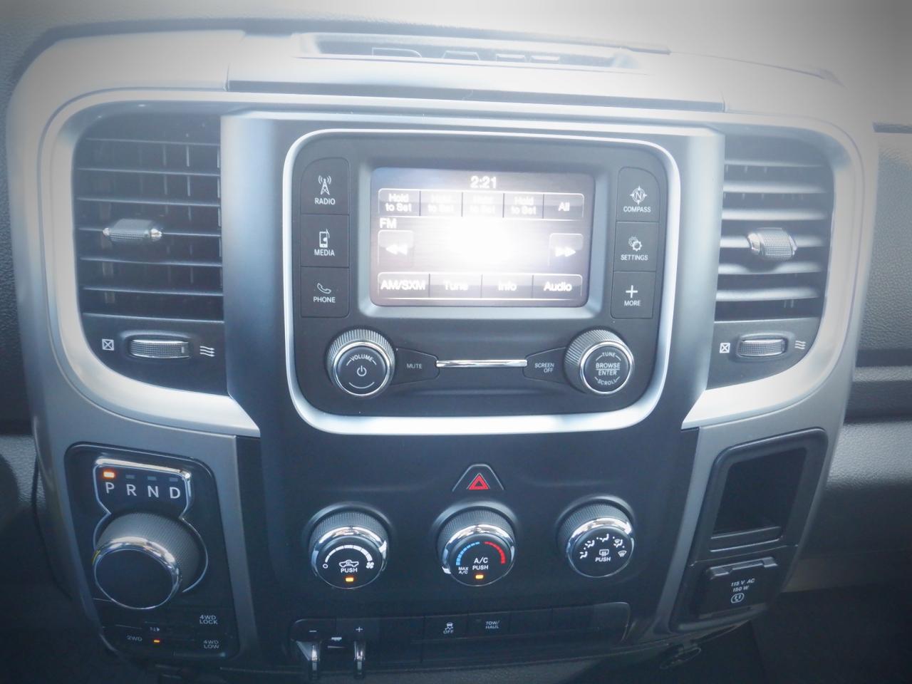 2023 RAM 1500 Classic SLT - Photo #6