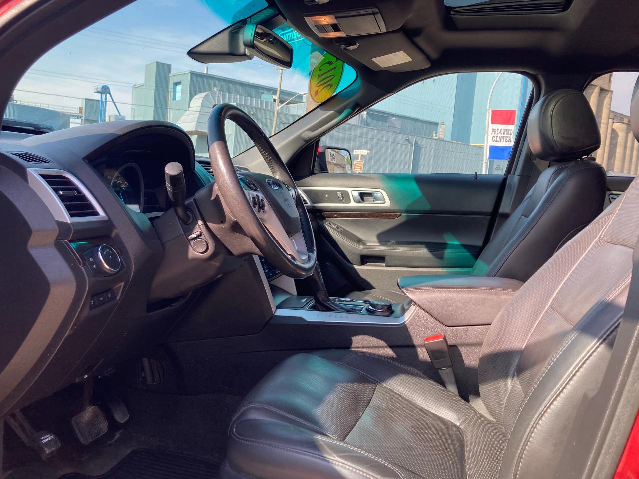 2015 Ford Explorer LIMITED - Photo #8