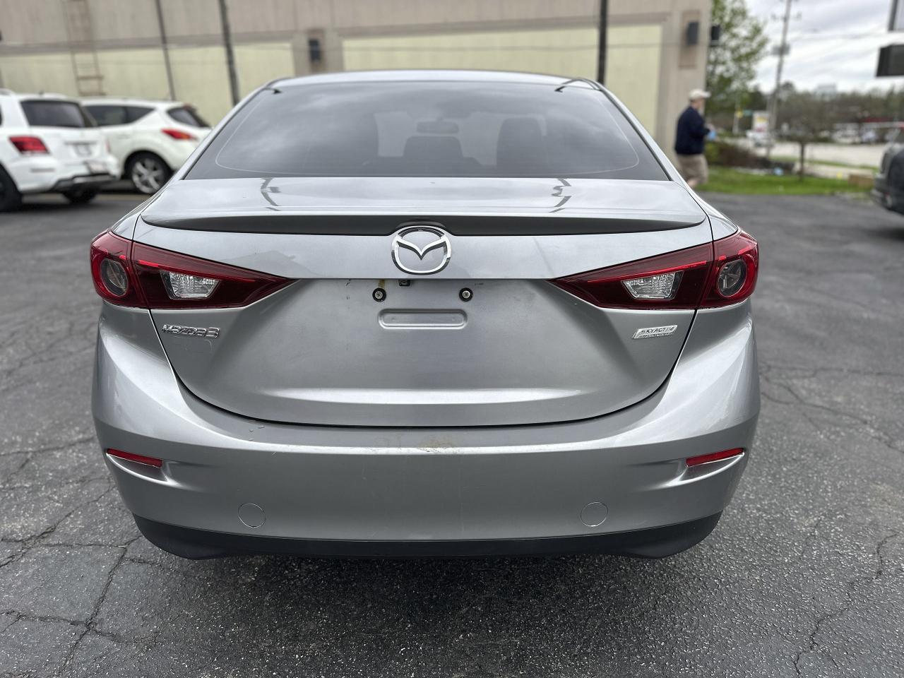 2014 Mazda MAZDA3 GS-SKY Photo3