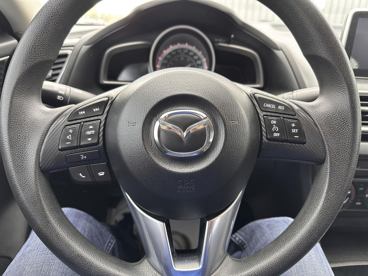 2014 Mazda MAZDA3 GS-SKY Photo4