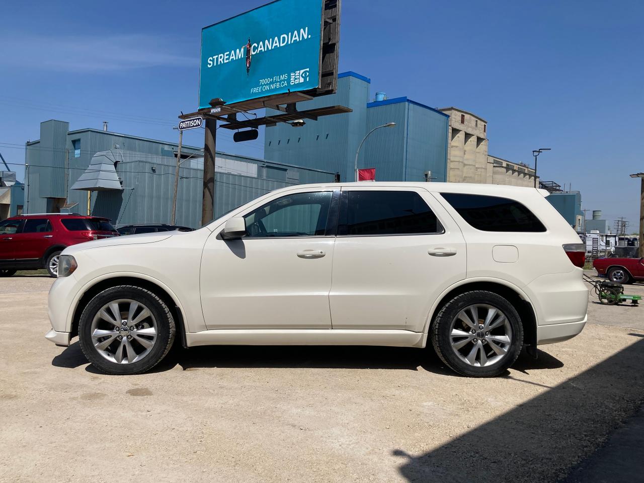 2012 Dodge Durango Heat Edition - *5 Passenger Vehicle* - Photo #3