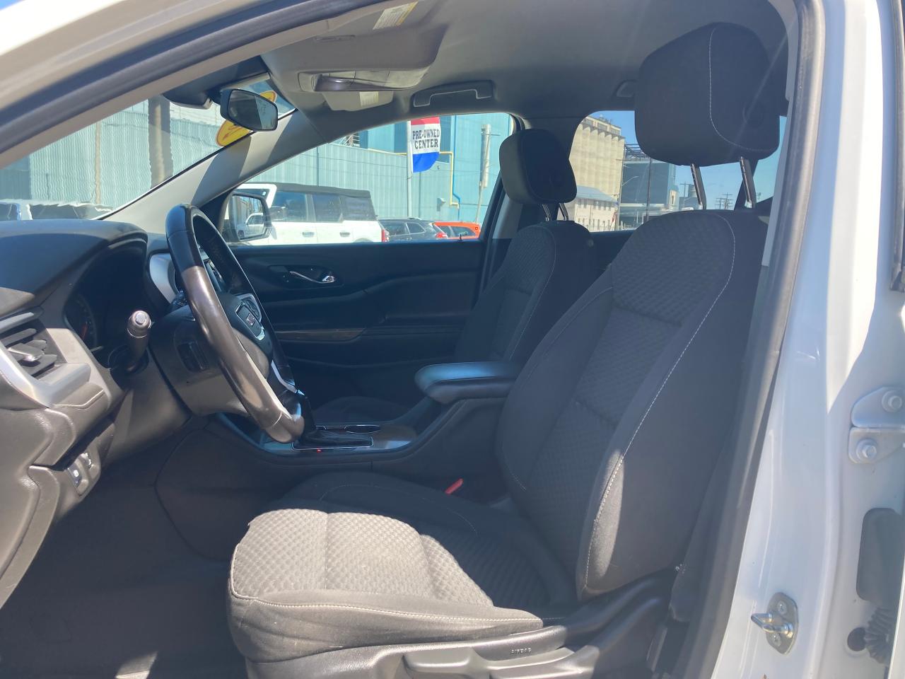 2018 GMC Acadia SLE - Photo #7
