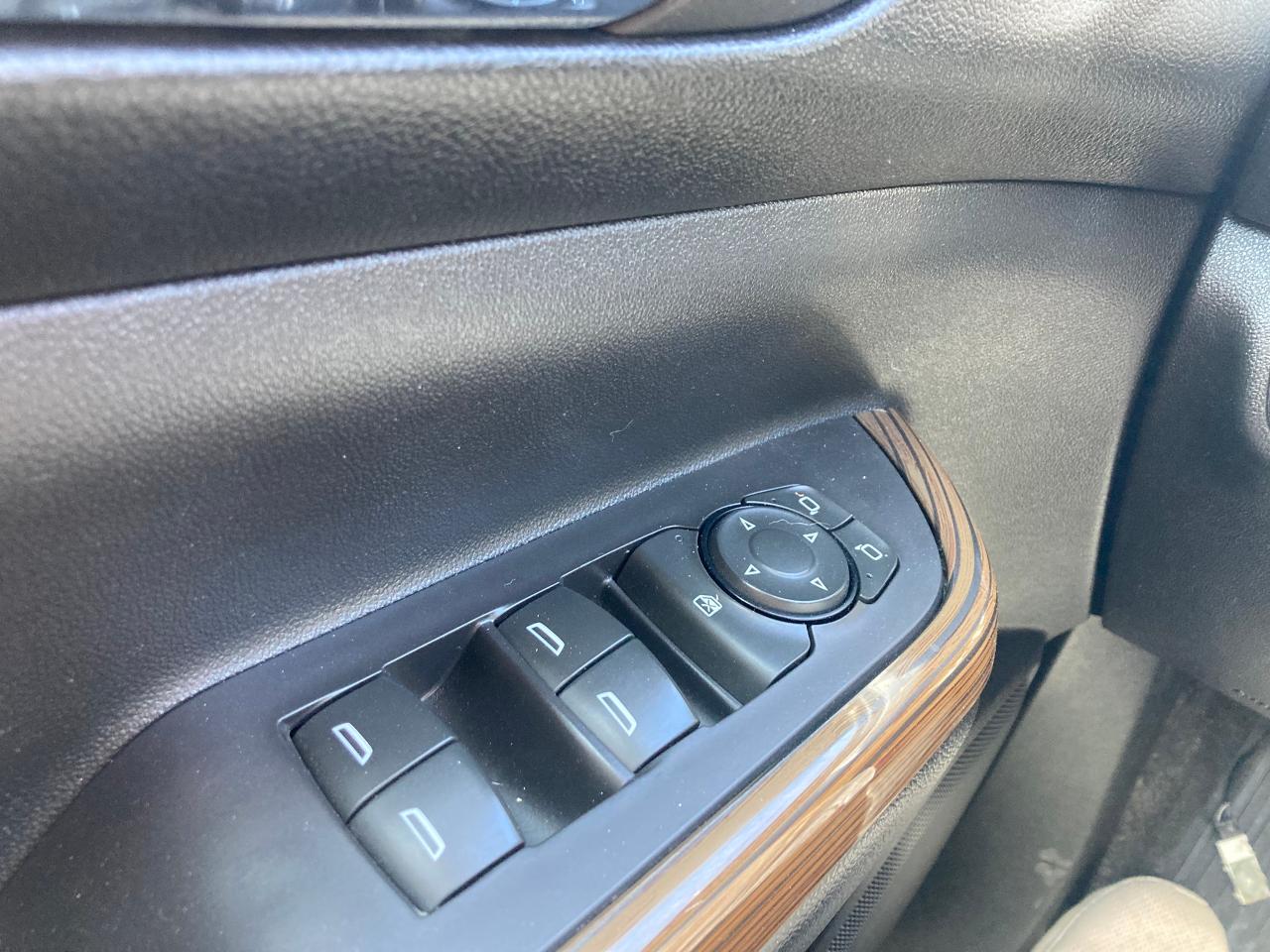 2018 GMC Acadia SLE - Photo #18