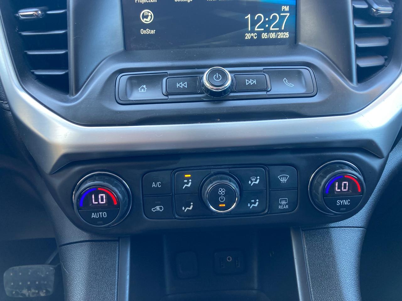 2018 GMC Acadia SLE - Photo #15