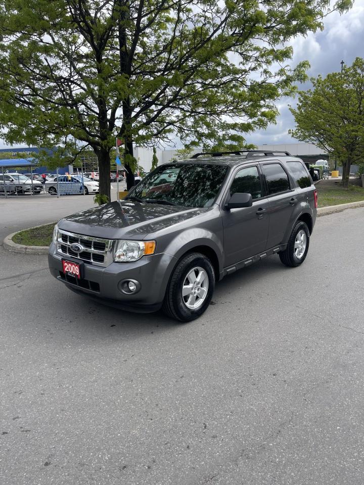 Used 2009 Ford Escape XLT   ONLY 90,000 KMS for sale in York, ON