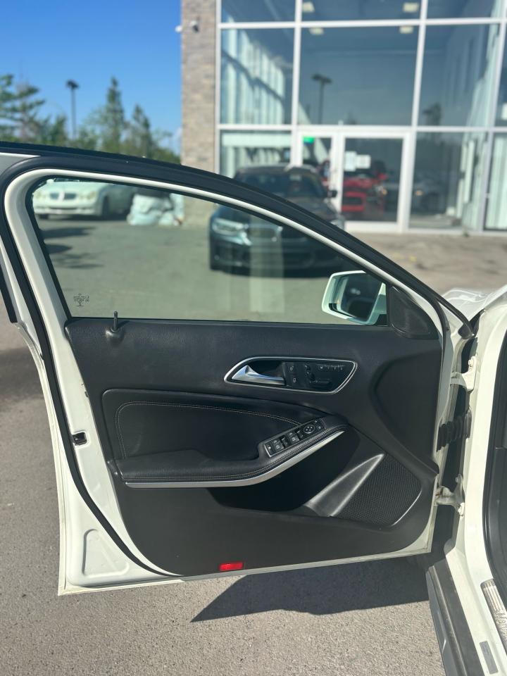 2016 Mercedes-Benz GLA GLA 250 - Photo #17