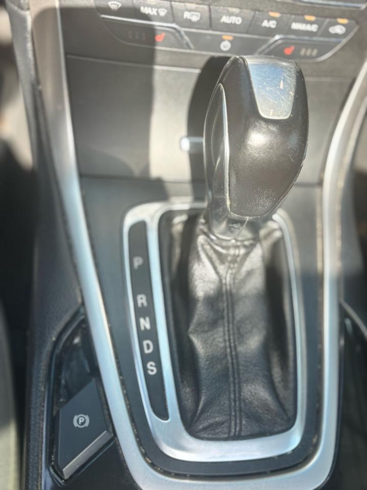 2018 Ford Edge SEL - Photo #14
