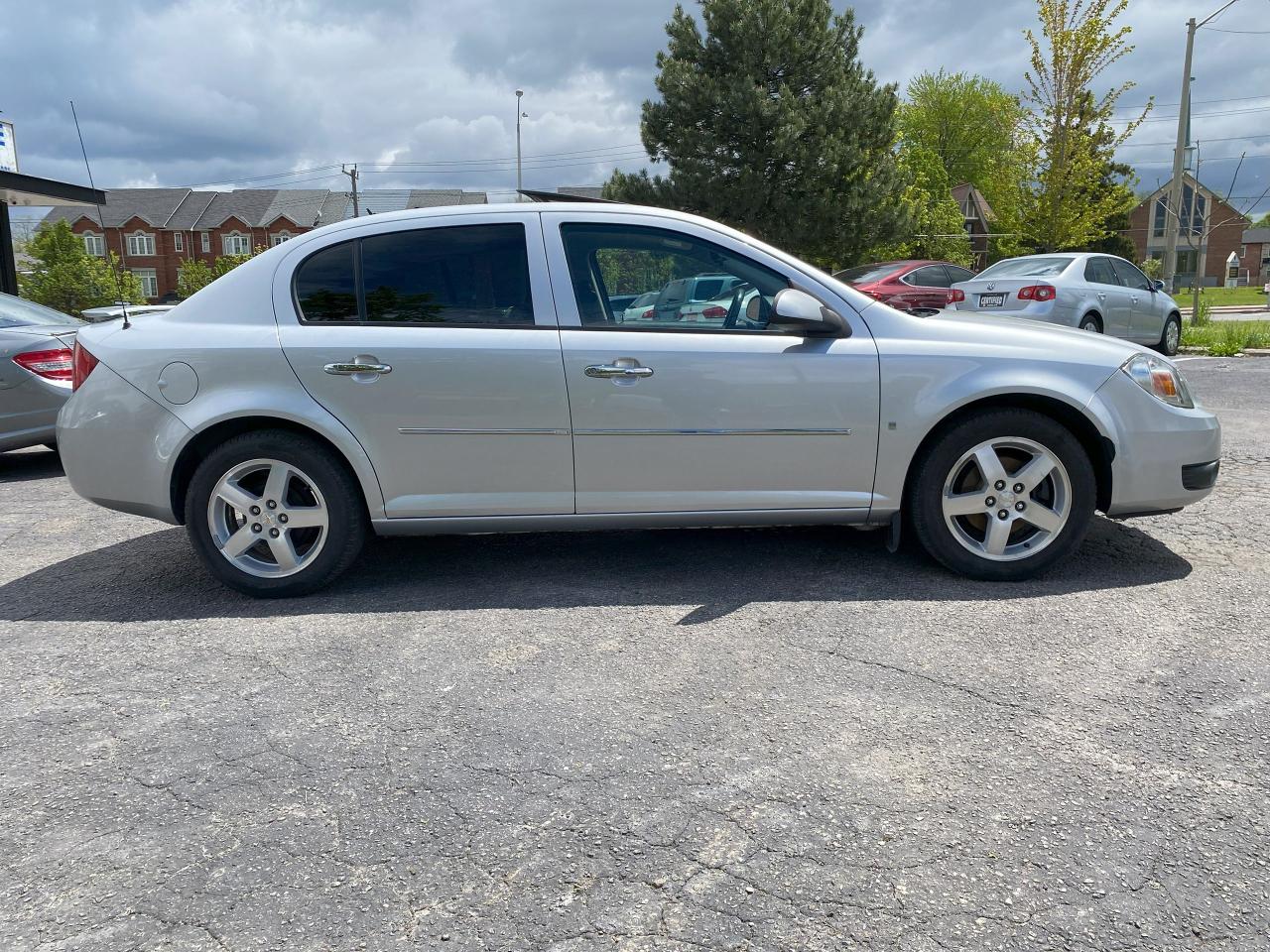 2009 Chevrolet Cobalt LOW KM/Comes Certified/Automatic/Gas Saver - Photo #5