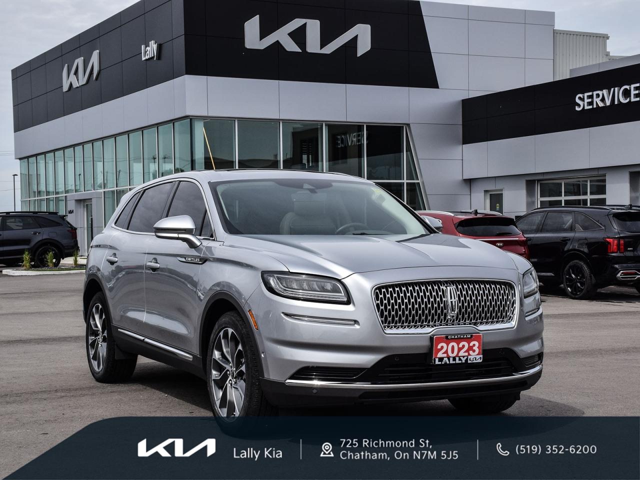 Used 2023 Lincoln Nautilus Reserve New Arrival | Clean CarFax | AWD | Loaded for sale in Chatham, ON