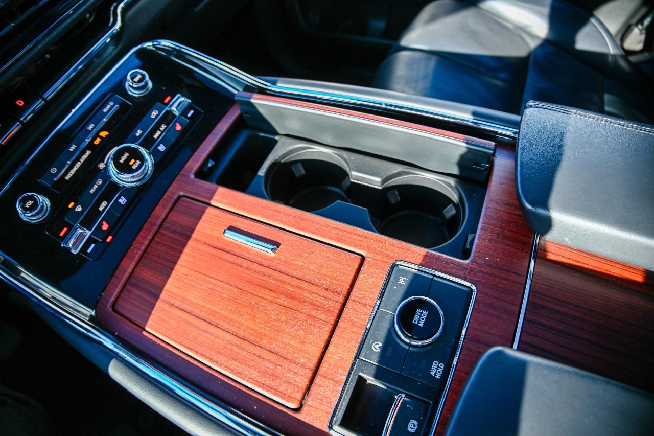 2023 Lincoln Navigator 7 PASSENGER | NAVI | PANO ROOF | HEATED STEERING Photo