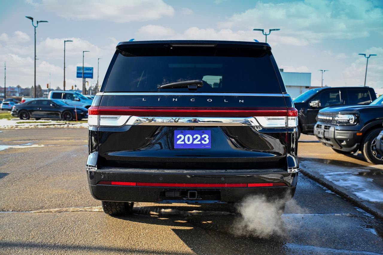 2023 Lincoln Navigator 7 PASSENGER | NAVI | PANO ROOF | HEATED STEERING Photo