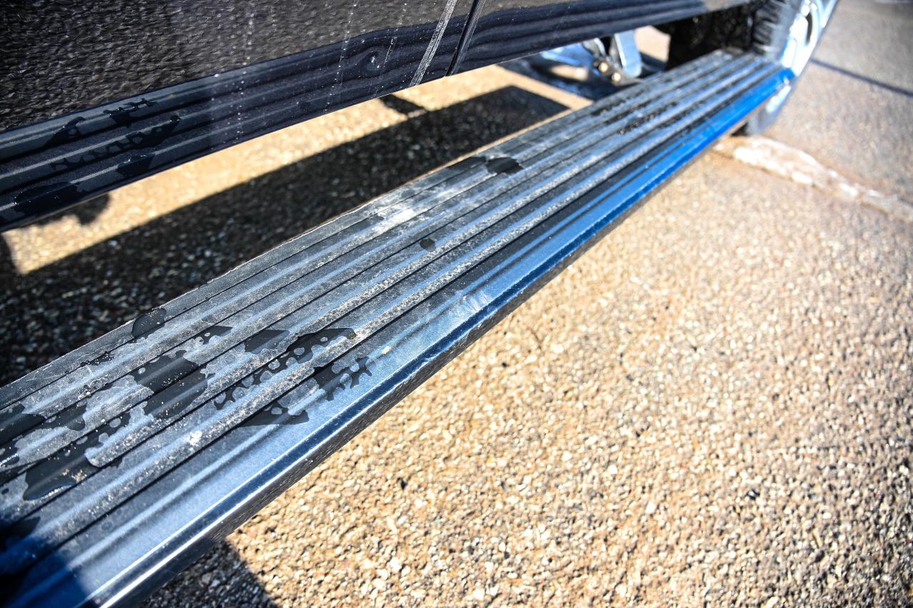 2023 Lincoln Navigator 7 PASSENGER | NAVI | PANO ROOF | HEATED STEERING Photo