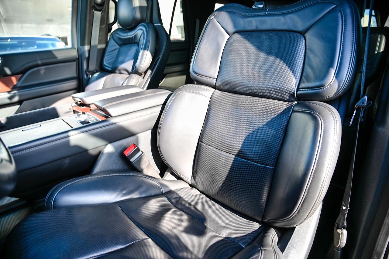 2023 Lincoln Navigator 7 PASSENGER | NAVI | PANO ROOF | HEATED STEERING Photo