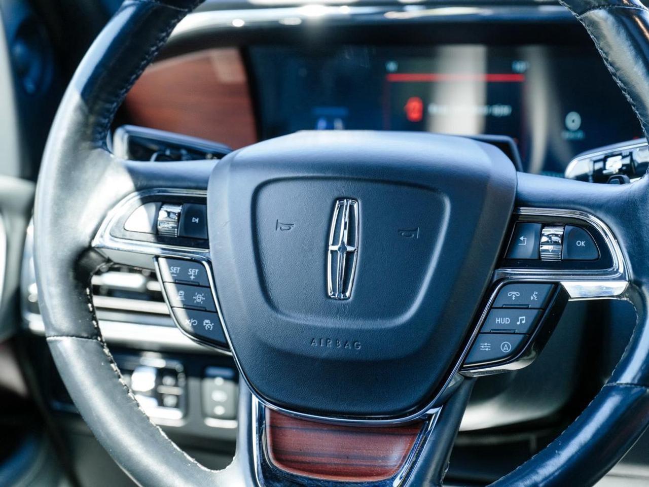 2023 Lincoln Navigator 7 PASSENGER | NAVI | PANO ROOF | HEATED STEERING Photo