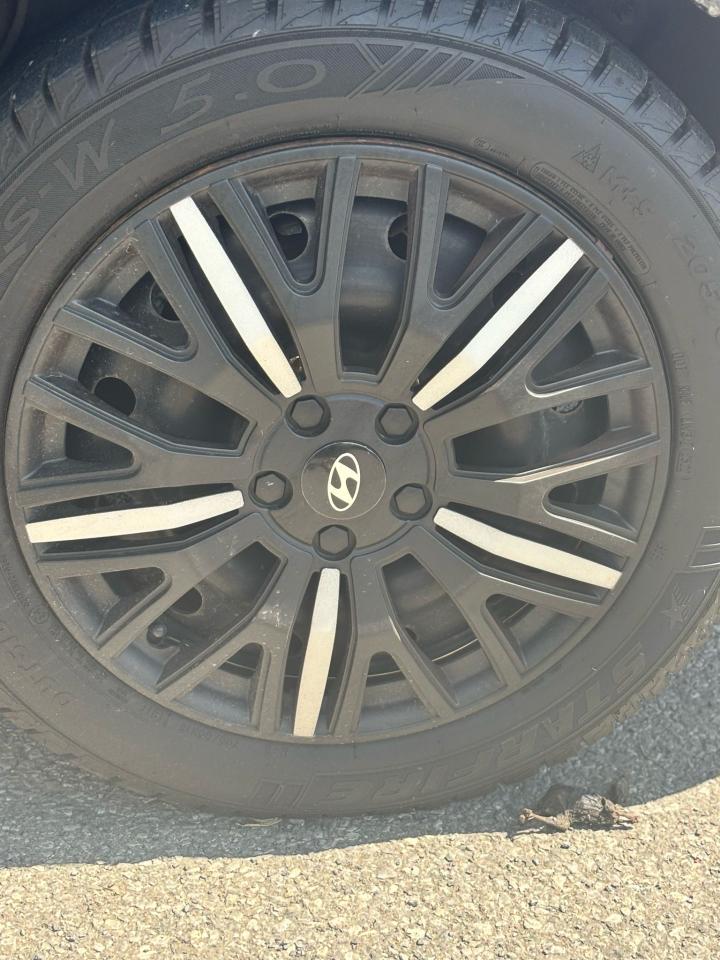 2016 Hyundai Elantra GT GL - Photo #7