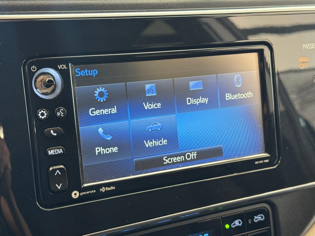 2017 Toyota Corolla iM New Tires+Camera+Heated Seats+Tinted+ACCIDENT FREE Photo