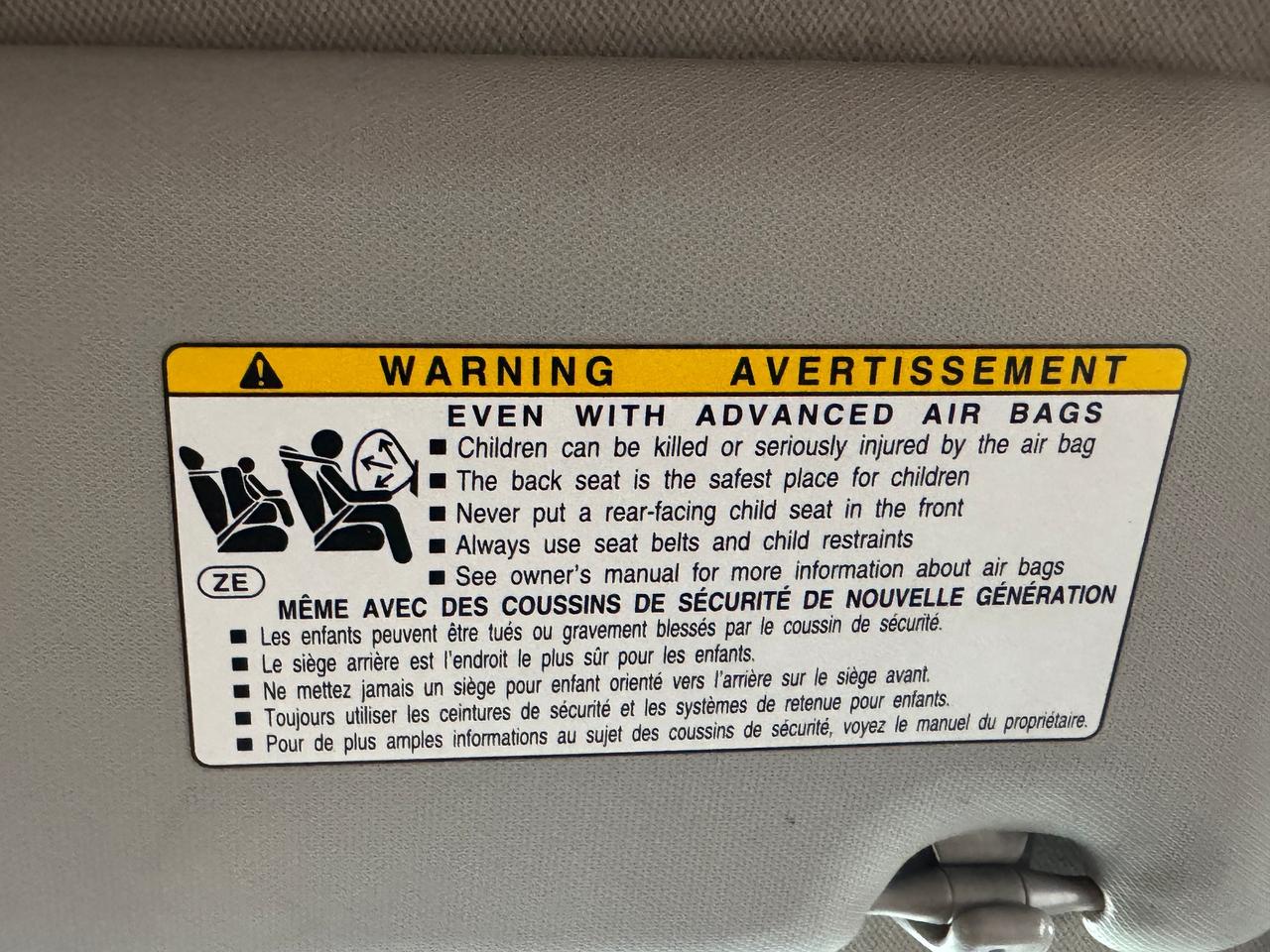 2017 Toyota Corolla iM New Tires+Camera+Heated Seats+Tinted+ACCIDENT FREE Photo