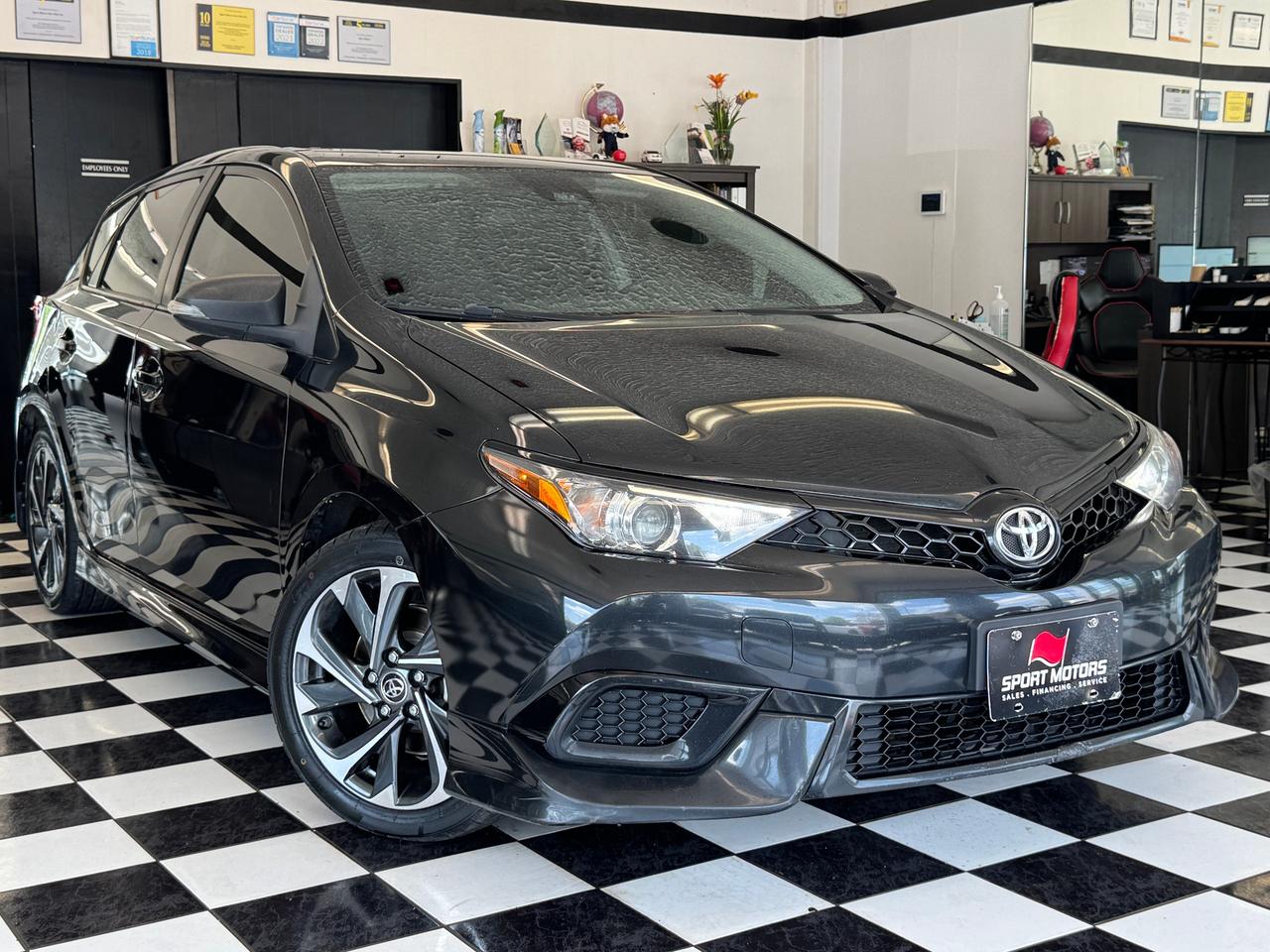 2017 Toyota Corolla iM New Tires+Camera+Heated Seats+Tinted+ACCIDENT FREE Photo