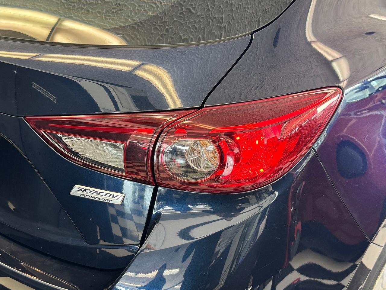 2016 Mazda MAZDA3 GX Hatchback+Camera+GPS+A/C+Push Start+Cruise Photo