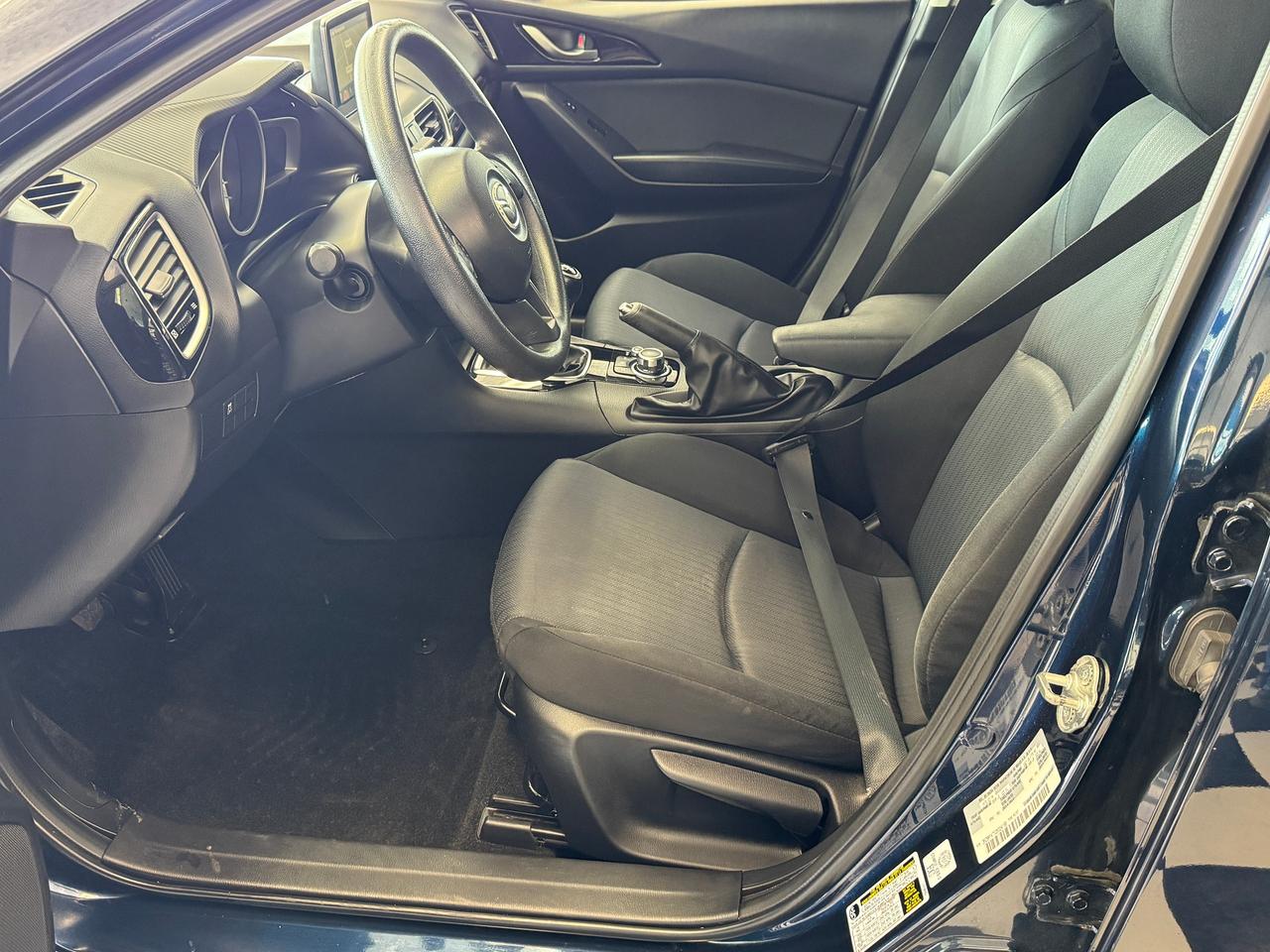 2016 Mazda MAZDA3 GX Hatchback+Camera+GPS+A/C+Push Start+Cruise Photo