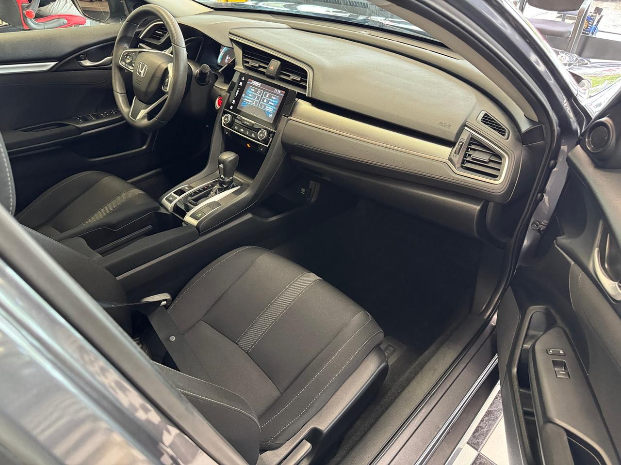 2018 Honda Civic EX+New Tires+Roof+Adaptive Cruise+CLEAN CARFAX Photo