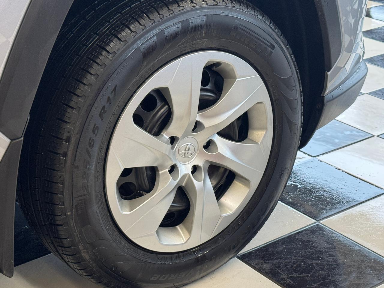 2021 Toyota RAV4 LE+Adaptive Cruise+LaneKeep+ApplePlay+CLEAN CARFAX Photo
