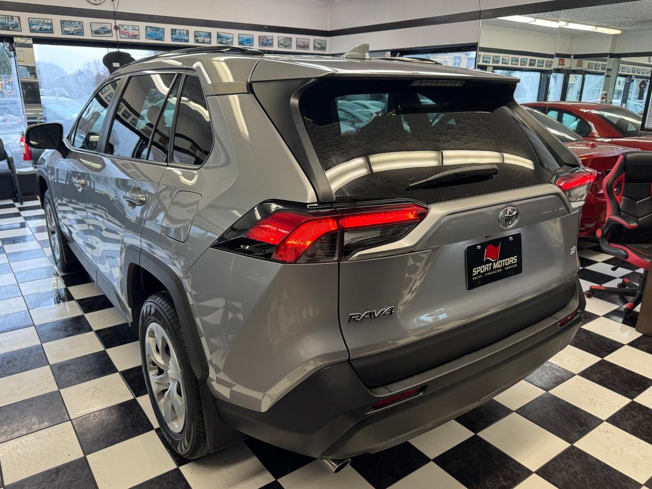 2021 Toyota RAV4 LE+Adaptive Cruise+LaneKeep+ApplePlay+CLEAN CARFAX Photo