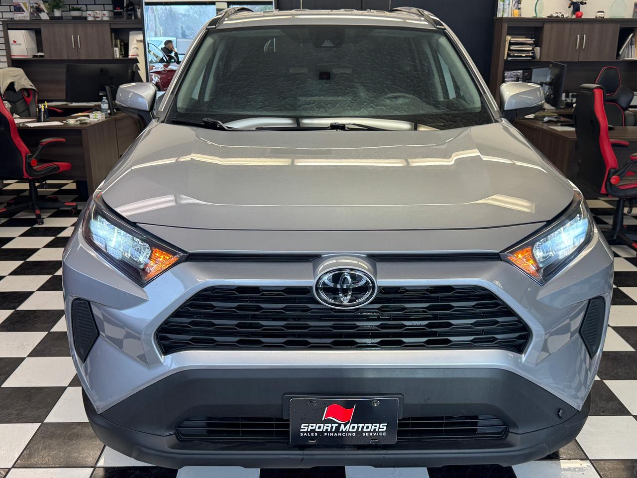 2021 Toyota RAV4 LE+Adaptive Cruise+LaneKeep+ApplePlay+CLEAN CARFAX Photo