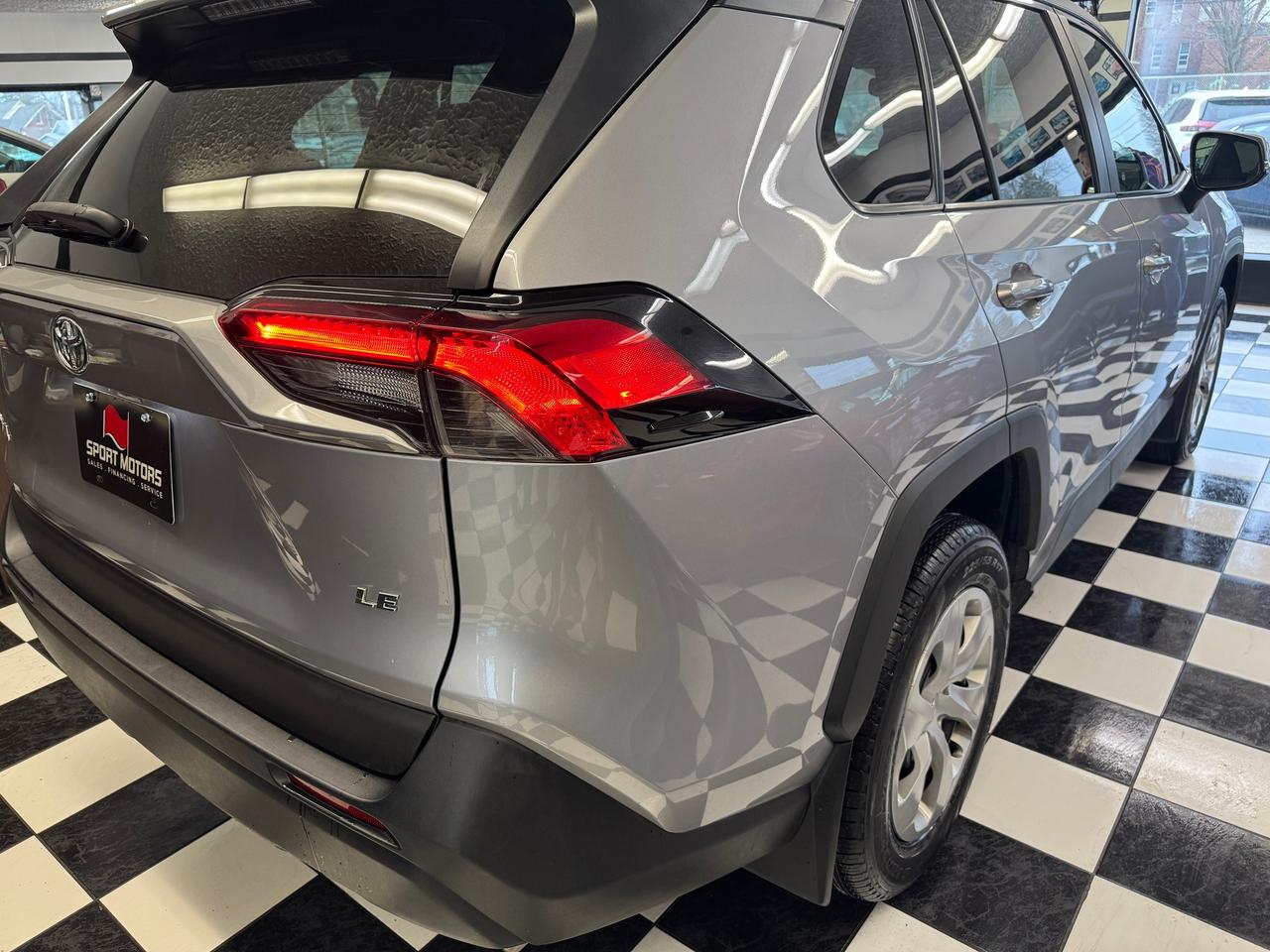 2021 Toyota RAV4 LE+Adaptive Cruise+LaneKeep+ApplePlay+CLEAN CARFAX Photo