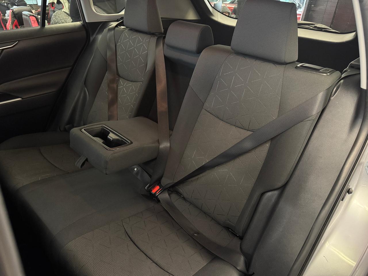 2021 Toyota RAV4 LE+Adaptive Cruise+LaneKeep+ApplePlay+CLEAN CARFAX Photo