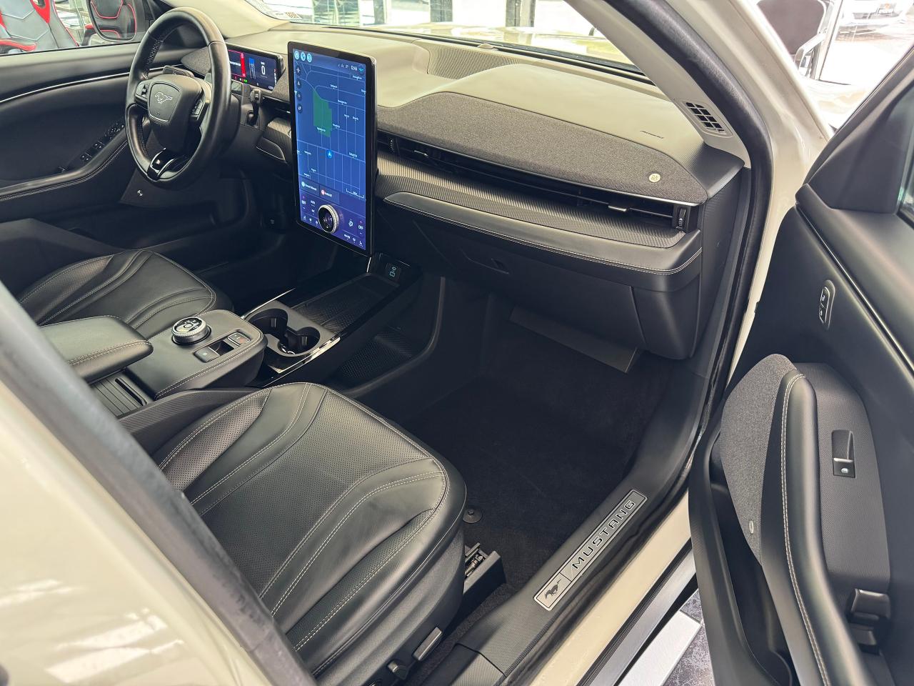 2021 Ford Mustang Mach-E Premium AWD+BlueCruise+360 Camera+CLEAN CARFAX Photo