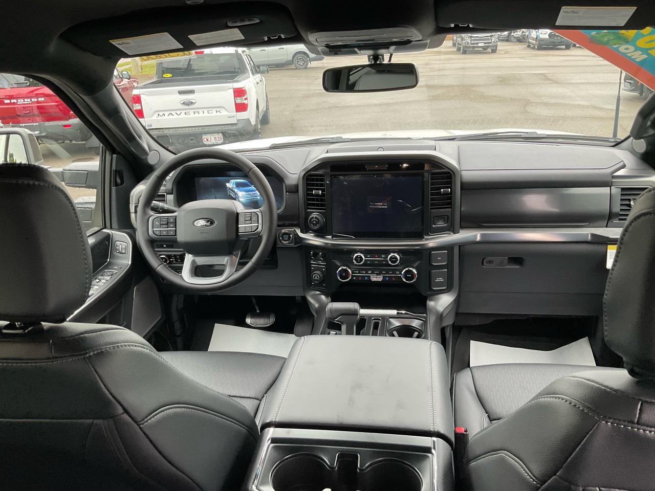 2025 Ford F-150 Lariat Photo5