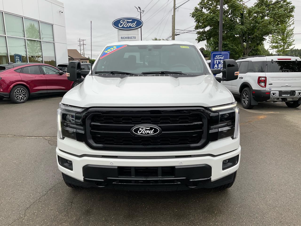2025 Ford F-150 Lariat Photo5